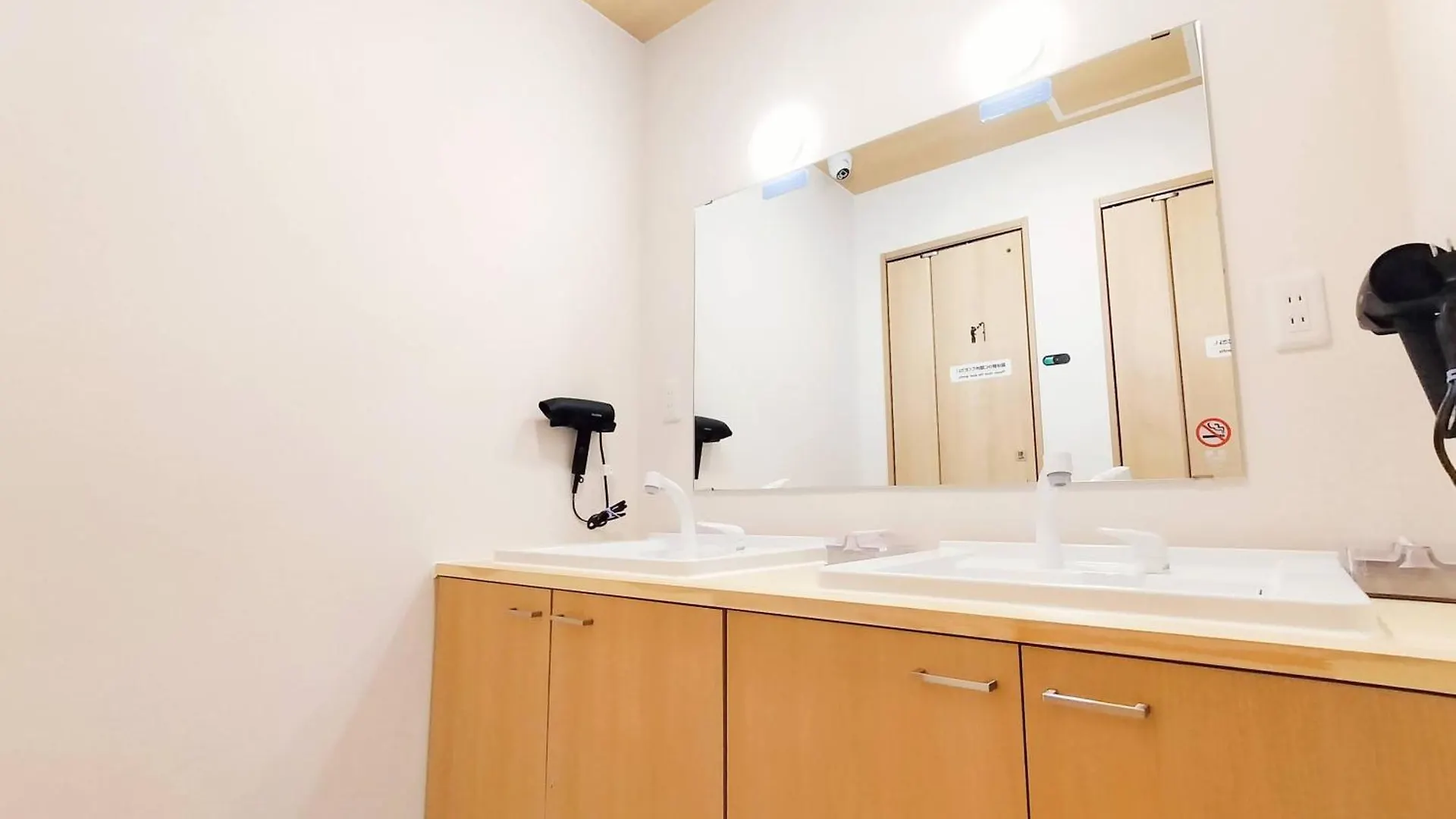 Sho Inn Minimal Hotel 小樽駅から無料送迎あり カプセルホテル 小樽市